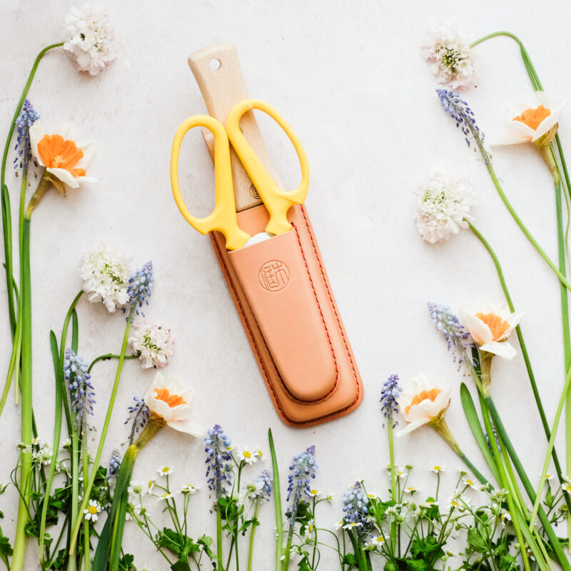 Niwaki Doppelholster Gartenschere Blumenschere Werkzeug Halter Lederprodukt Lederware Gartenwerkzeug
